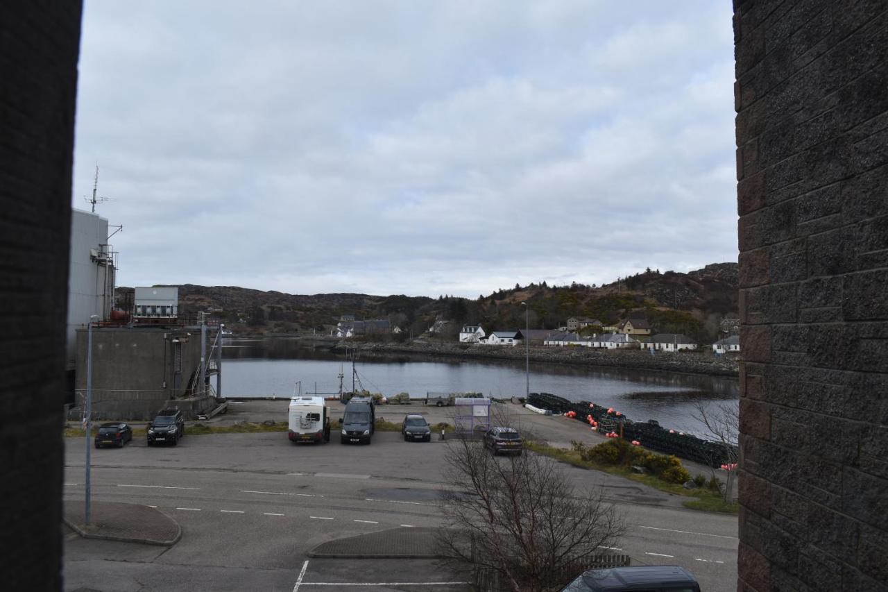 5 Wheelhouse Apartments Lochinver Exterior photo